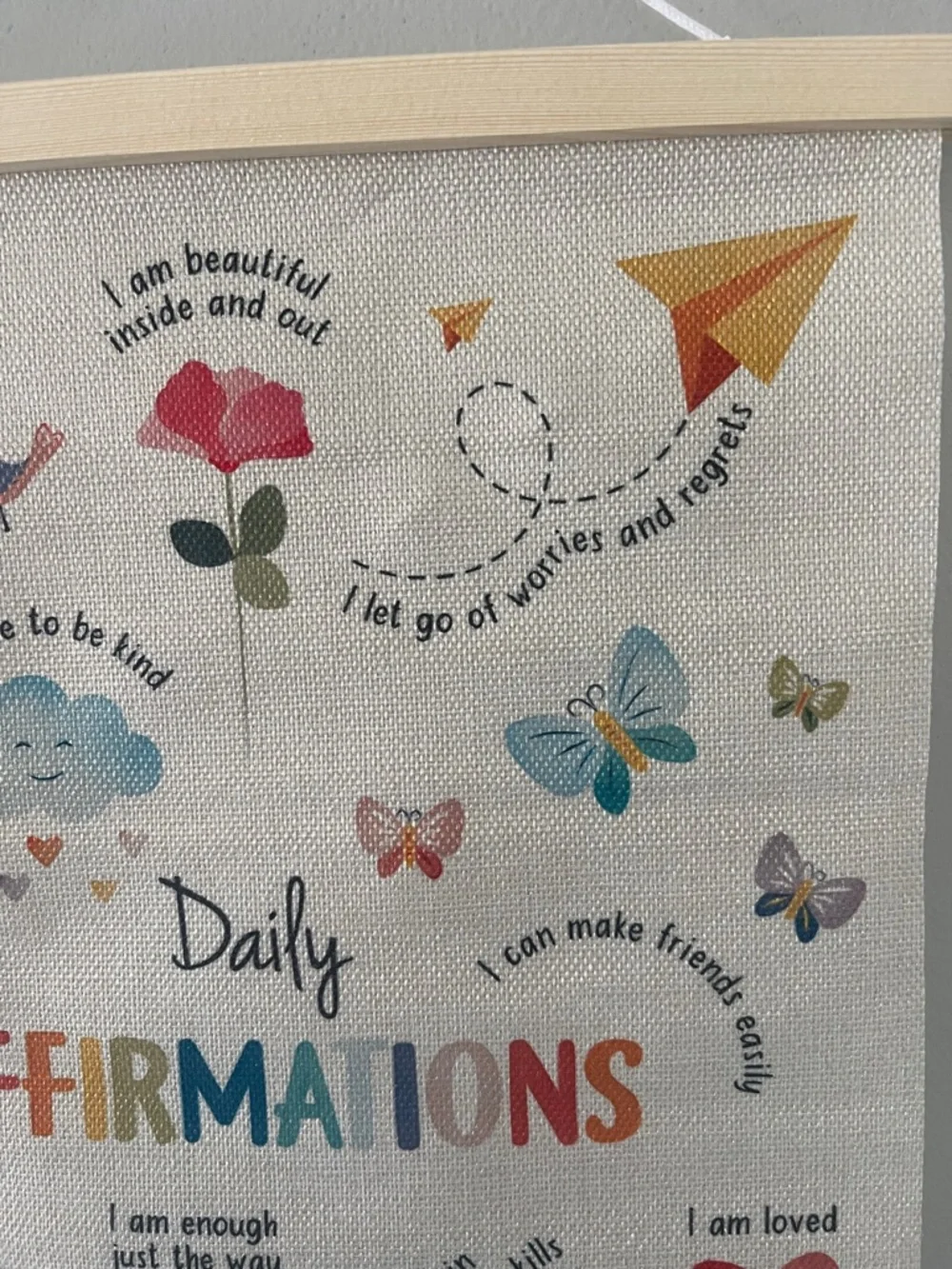 NEW Wall Hanging — Daily Affirmations 🌺